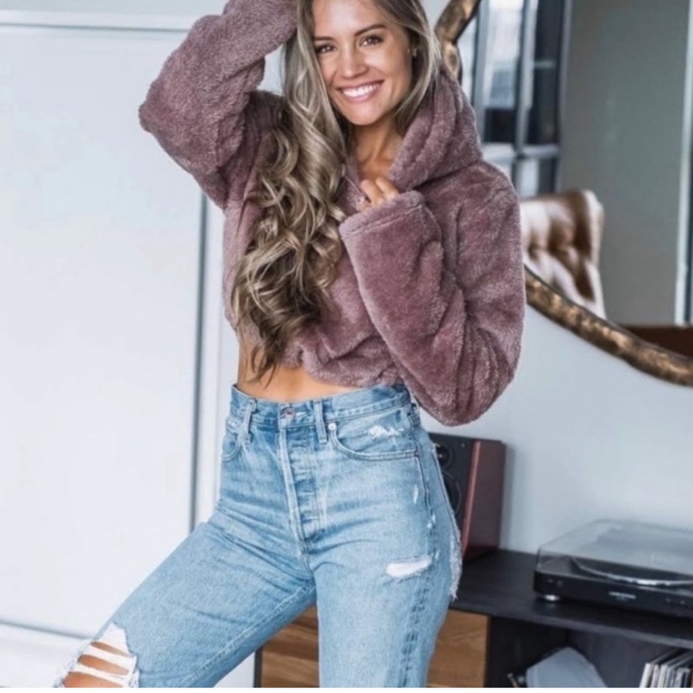 Balance athletica cropped Sherpa jacket. Size XL. No longer available on site